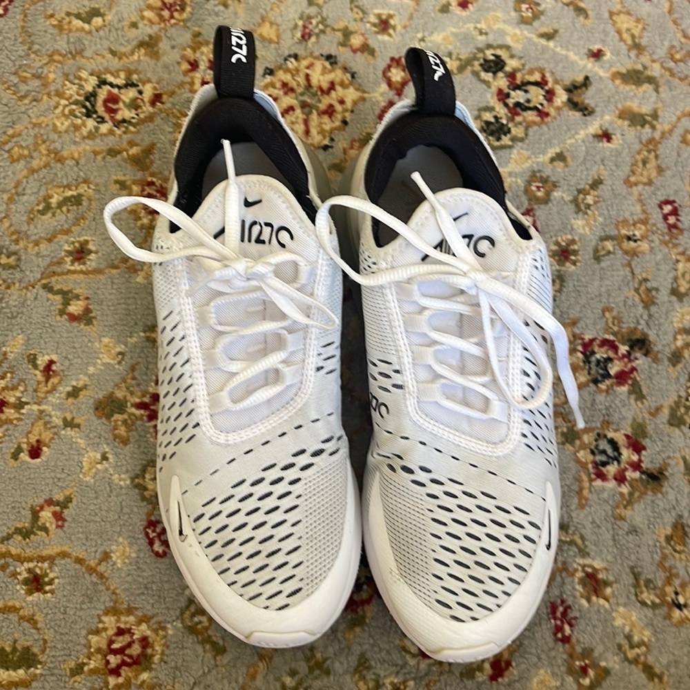 Women’s Nike c270